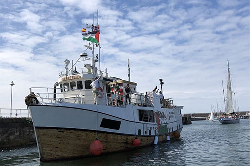 La ocupación israelí apresa un barco que intentó romper el bloqueo a Gaza La ocupación israelí apresa un barco que intentó romper el bloqueo a Gaza